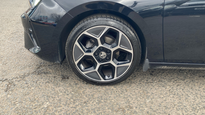 Vauxhall Astra 1.2 Turbo 130 Ultimate 5dr Petrol Hatchback